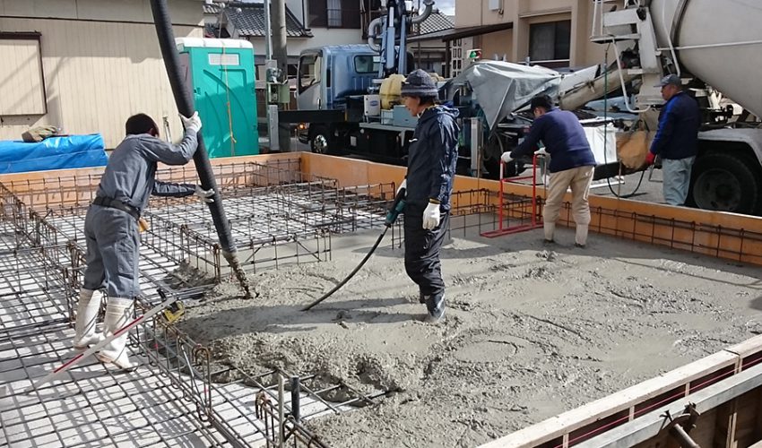 加古川の家Ⅱ基礎底盤打設